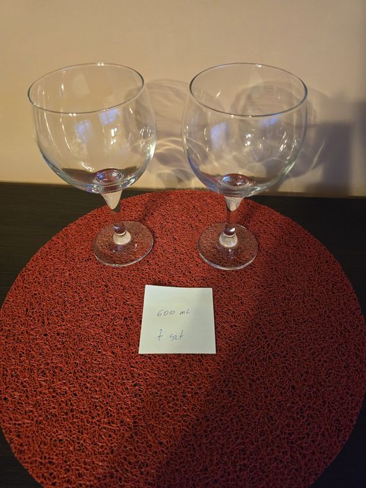 Pucharki 600 ml 7 szt.