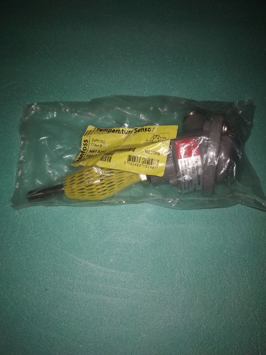 Датчик температуры 2хPt100 Danfoss MBT 5252