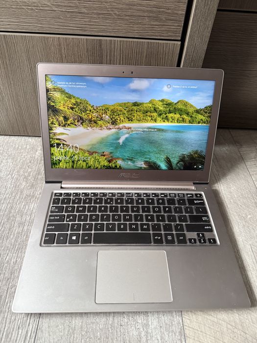 Laptop Asus ux303U 13,3” intel Core i5 12 GB RAM / 250 GB SSD