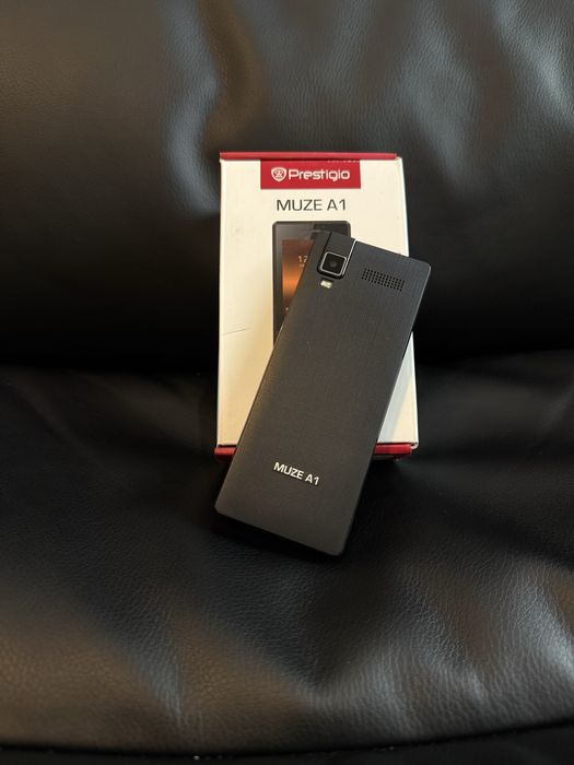 Кнопочний телефон prestigio muze a1