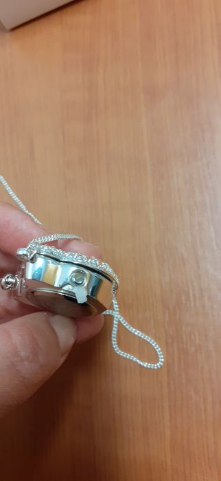 Relógio colar hello kitty