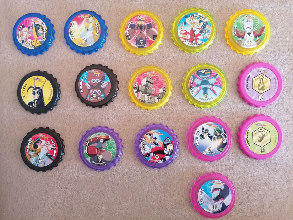 Tazos Beyblade e Medabots