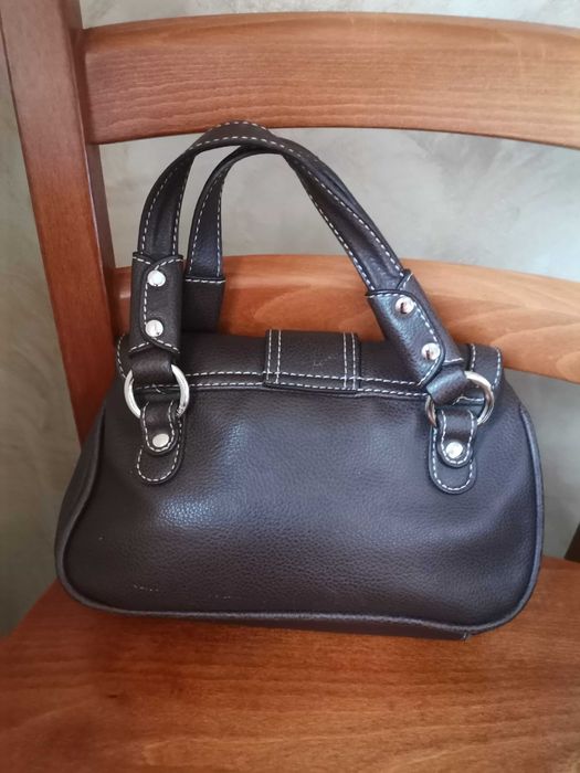 Brązowa mała torebka