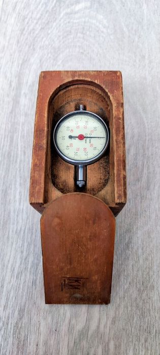 Индикатор часового типу