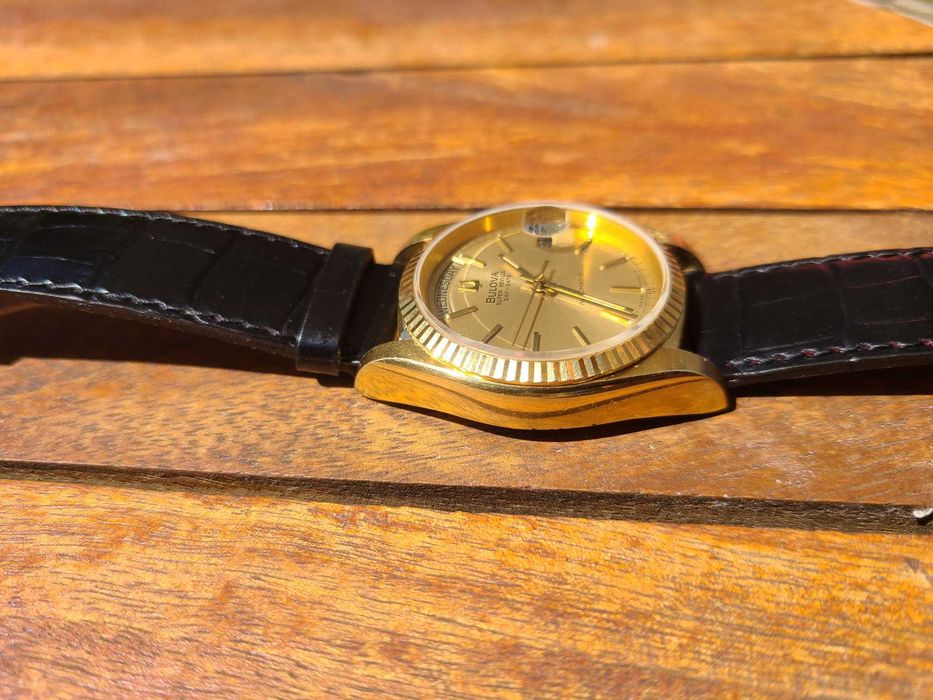 Relógio Automático Bulova Super Seville Day-Date 1985