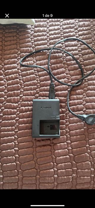 VENDE-SE Máquina Fotográfica EOS 250D