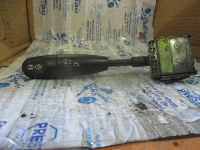 Conjunto / manetes de luzes e limpa vidros DAEWOO Kalos (KLAS)