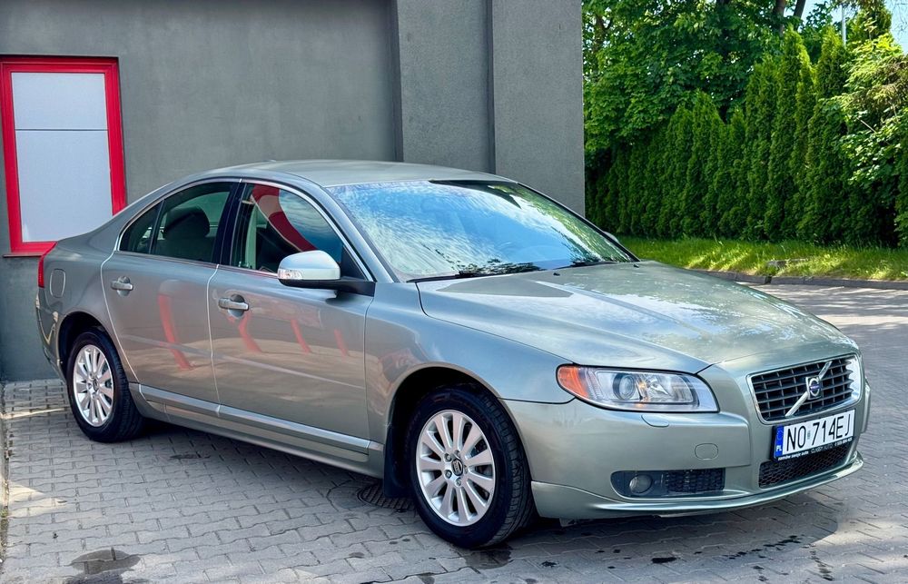 Volvo S80