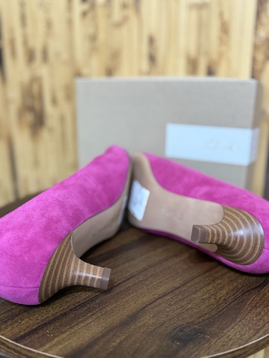 Замшеві туфлі 38 розмір