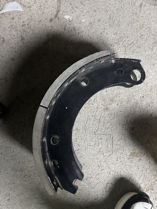 Гальмівні колодки КАМАЗ