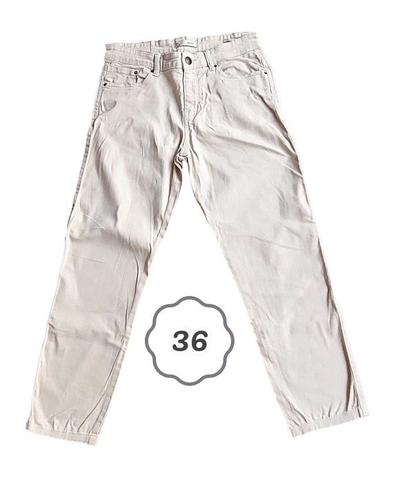 Calças Bege Bershka 36 (Homem)