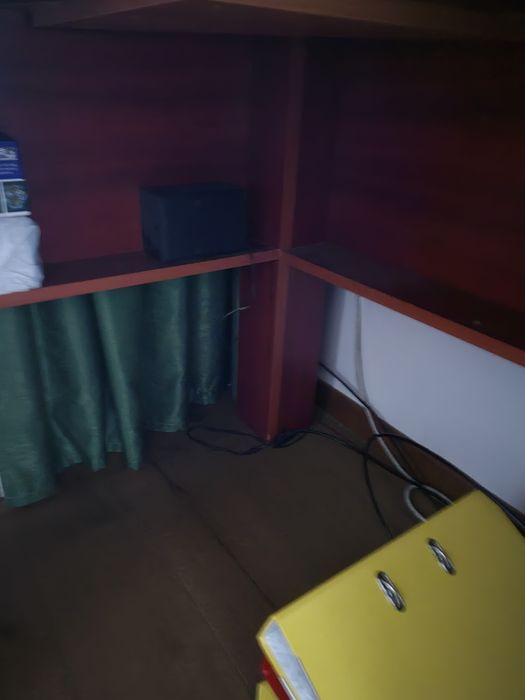 Стіл письмовий. Кутовий стіл. Комп'ютерний стіл.