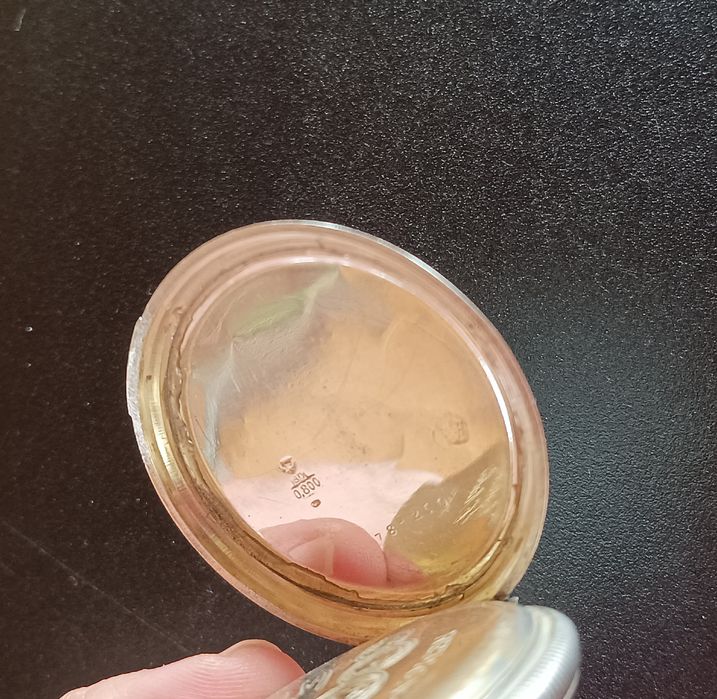 Relógio de bolso em prata de cerca de 1910 em perfeitas condições.