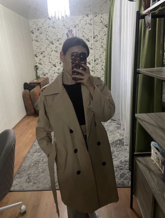 Тренч беж, кемел