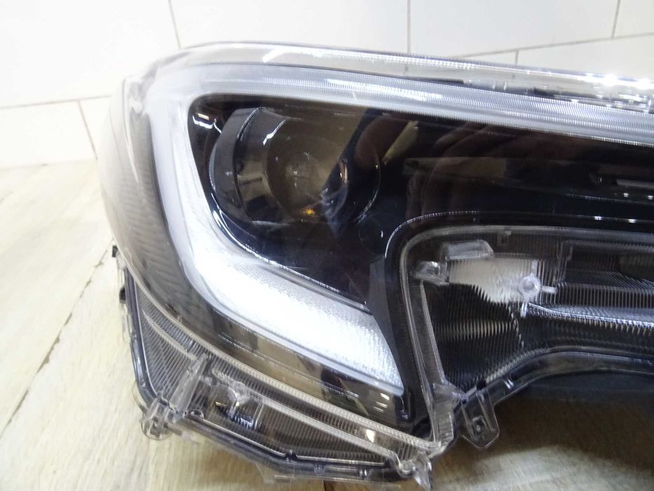 TOYOTA COROLLA E21 LIFT Lampa prawa przód przednia FULL LED 8111012N70 LLU