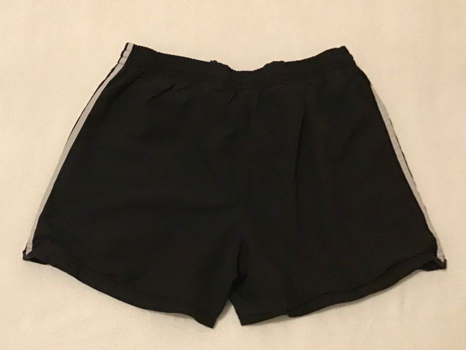 Calções marca Adidas