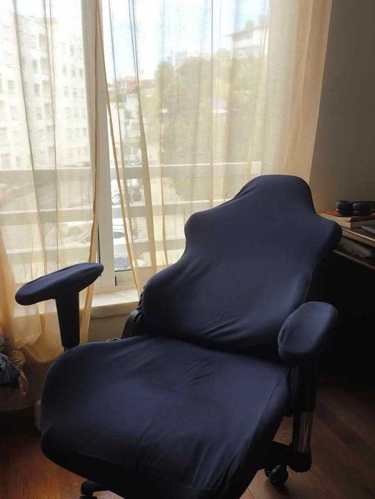 Cadeira ergonomica azul