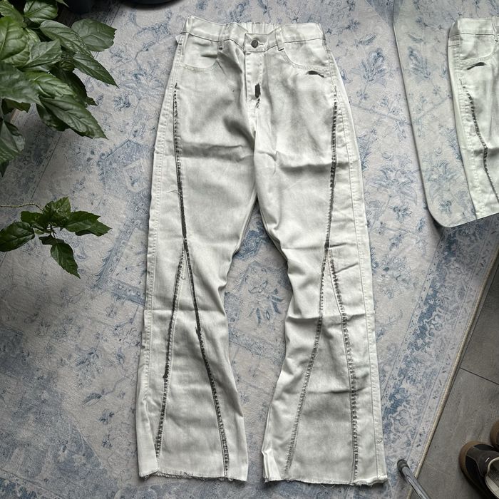 Фларед білі кльош джинси реп джинсы y2k клеш  опиум Opium flared jeans