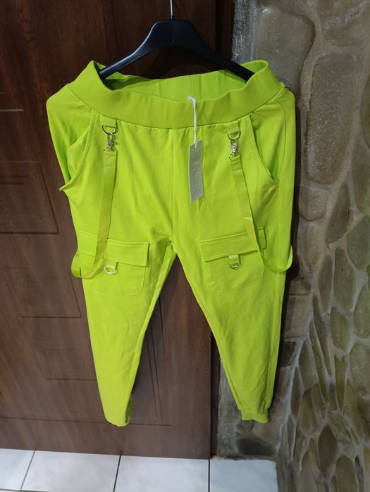 Spodnie bojówki z  megi sm nowe limonka