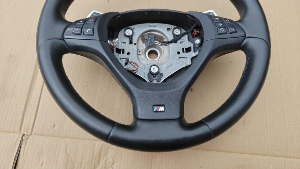 BMW X5 e70 X6 e71 kierownica m pakietu grzana łopatki