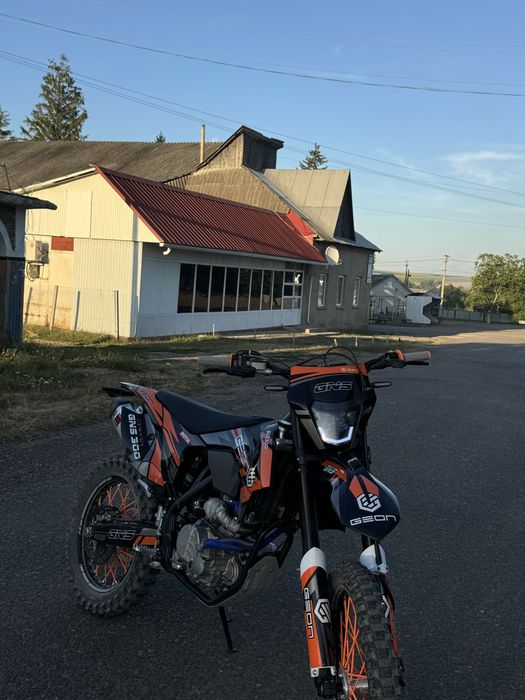 Продам Geon Dakar GNS 300, в дуже гарному стані!