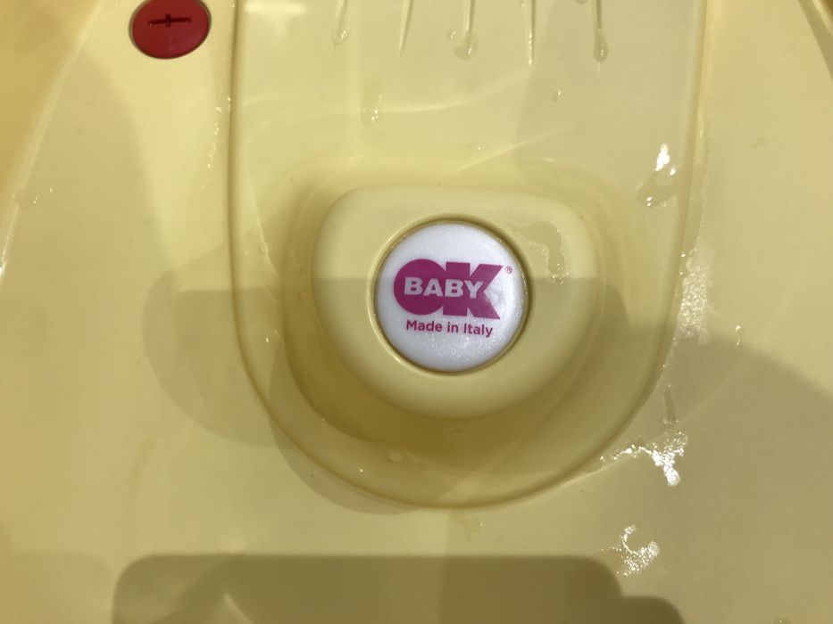 Ванна анатомічна для дитини від 0-12місяців. З виміром температури!