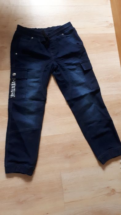 Spodnie z kieszeniami 140cm