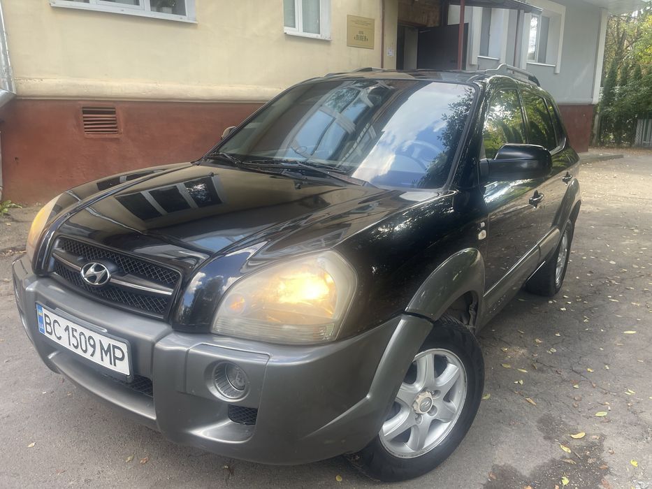 Продам Hyundai Tucson Automat 4x4