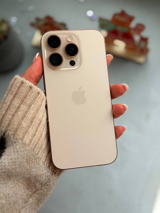 Apple iPhone 16 Pro 128GB Desert. Neverlock. Esim