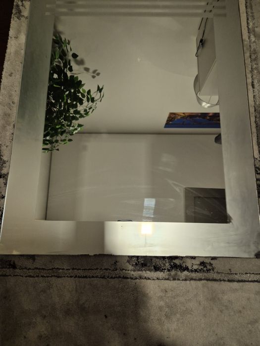 Espelho 59x74 cm em bom estado