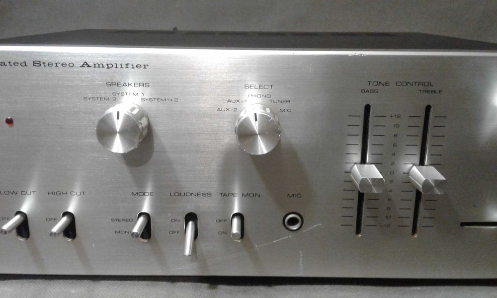 JVC VN-300,wzmacniacz stereo vintage