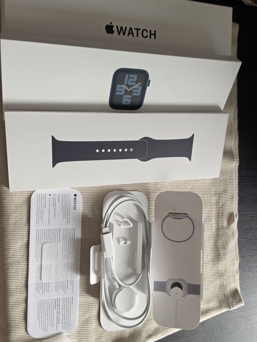 Apple Watch SE (2 Gen) 44mm GPS [Midnight]