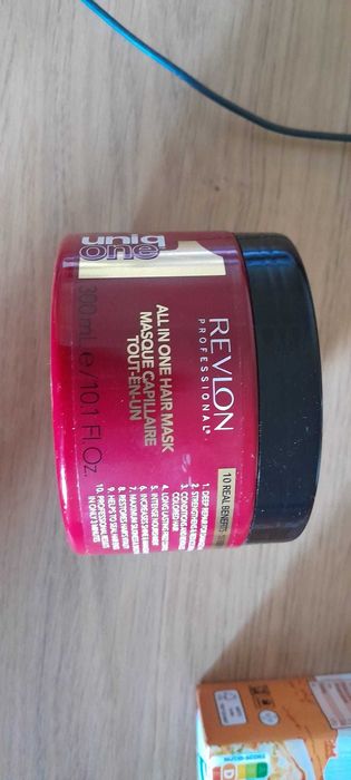 À venda: Revlon UNIQ ONE Super Hair Mask — Hidratante e Nutritivo · Reparador · Aberto e usado ·