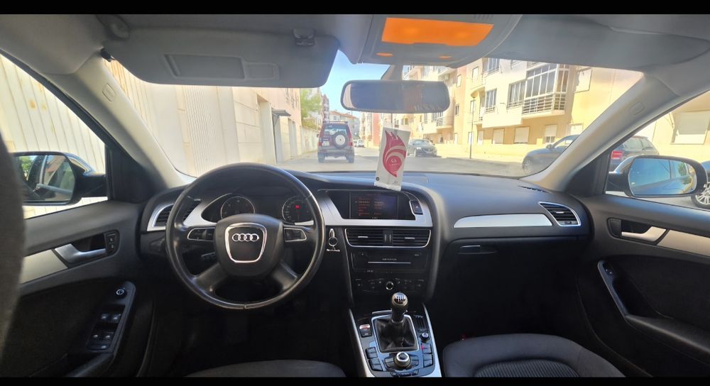 Audi A4 2.0 TDI ANO 2010