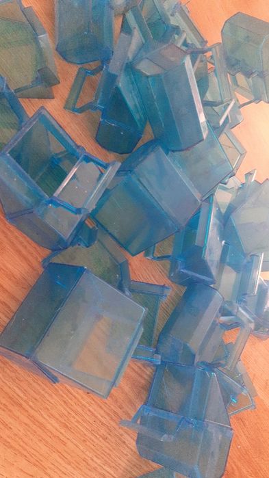 Comedouros canários pássaros