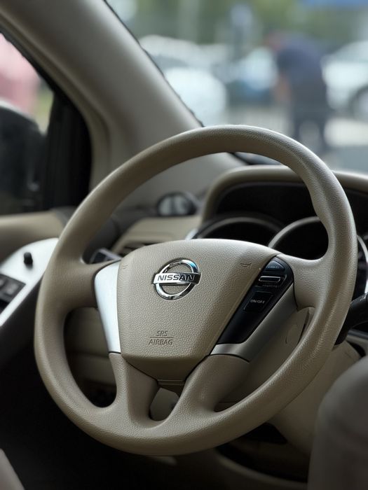 Nissan Murano кроссовер внедорожник полный привод газ/бензин
