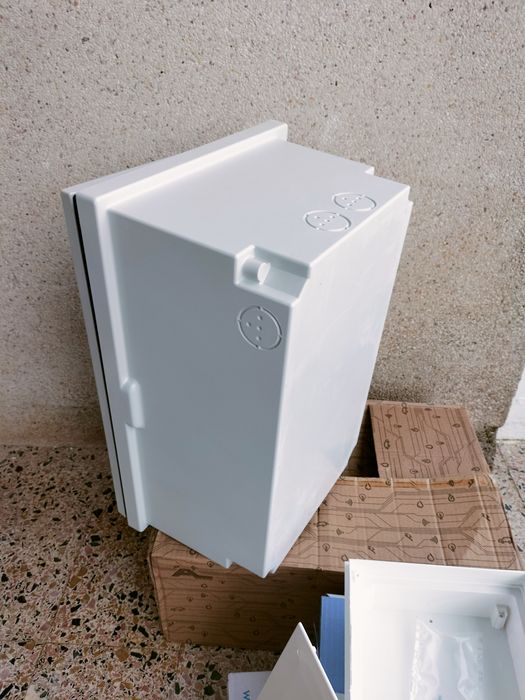 3 caixas - material eléctrico