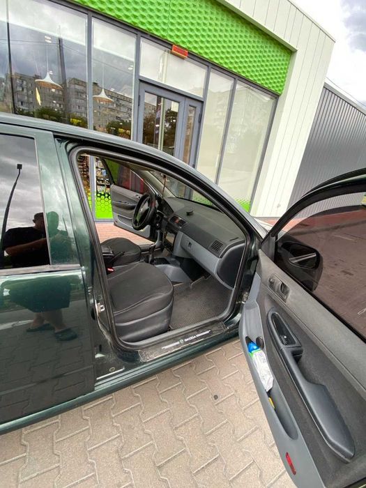 Продам Skoda Fabia 2003