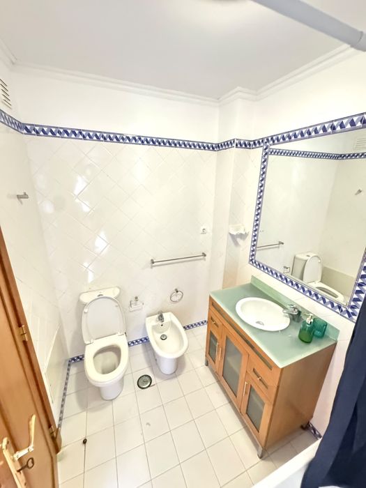 Apartamento T3 para Arrendamento no Estoril | 160 m² | Garagem | A 15 Minutos da Praia
