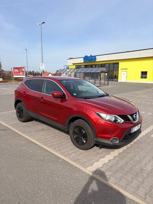 Продам автомобіль Nissan Qashqai 1,2 Бензин, 2016 року