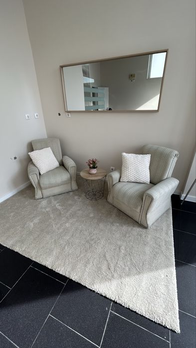 Arrenda mesa de manicure