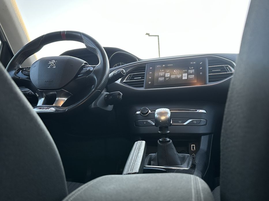 Peugeot 308 Blue HDI