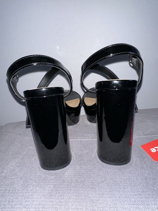 Buty na slupku rozmiar 37