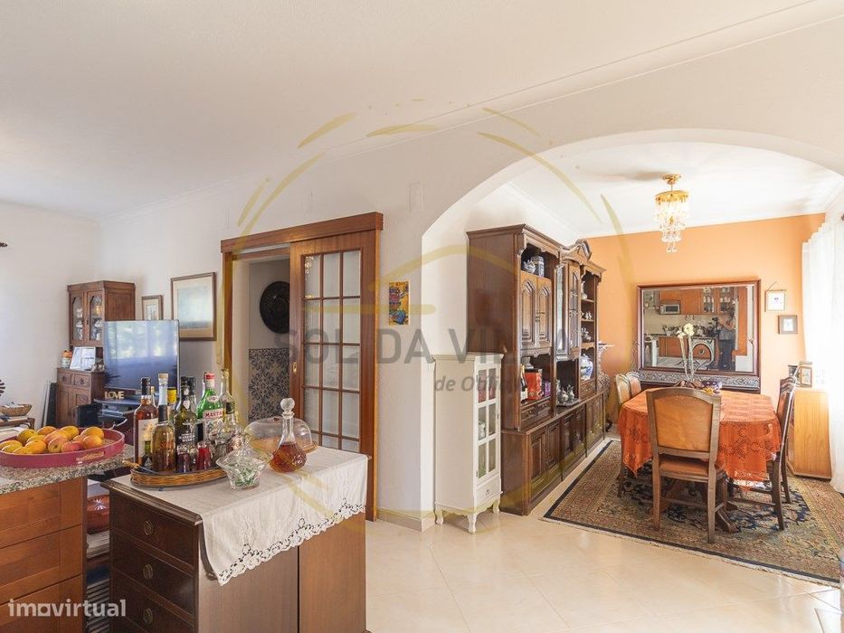 Moradia isolada T4 + T3 com garagem - Porto Salvo, Oeiras - 519.000€
