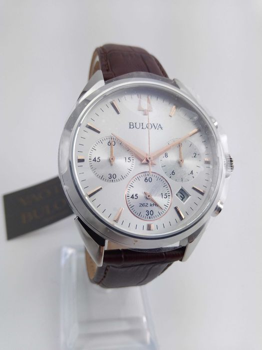 Bulova 96B370  частота колебаний 262 кГц, сапфир, хронограф, календарь