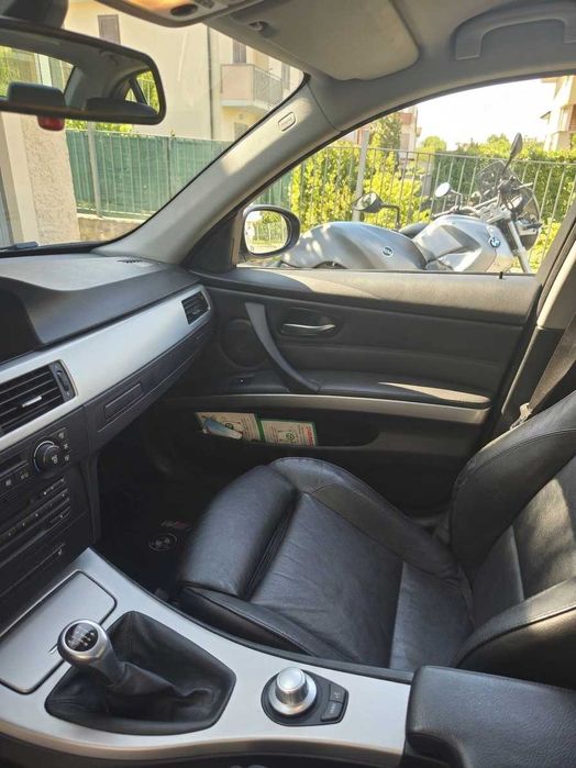 BMW 320 full extras — photo 4