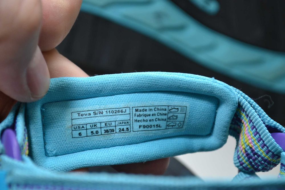 teva 38-39р сандалии босоножки оригинал