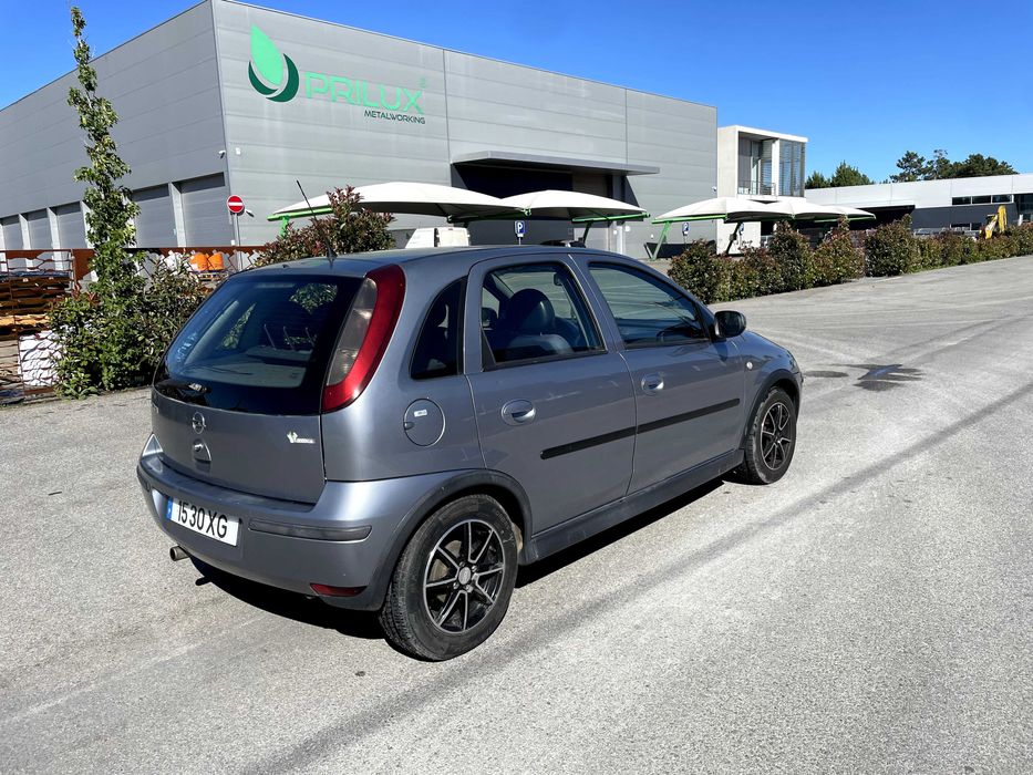 Opel Corsa 1.2 Gasolina 2004