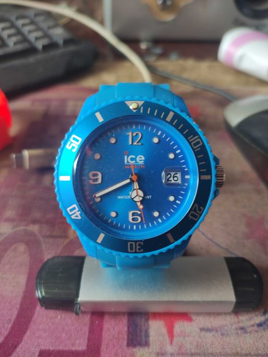 Часы кварцевые ICE Watch Бельгия вода 100 м. Оригинал.Новые.3 модели.