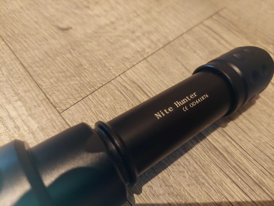 Lanterna Tática Pro Tactical – Nite Hunter | LED potente